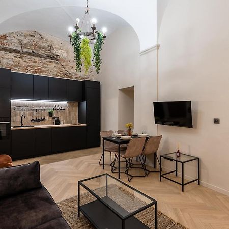 Tianu : Bastia Place Du Marche Экстерьер фото