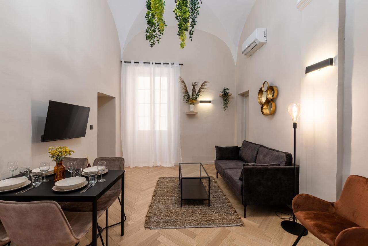 Tianu : Bastia Place Du Marche Экстерьер фото